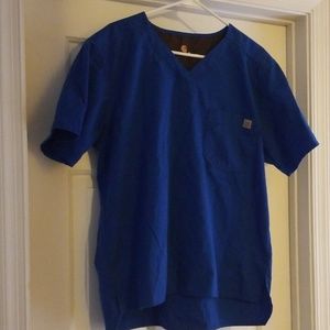 Lot of 3 Carhartt Men's Scrubs - Medium